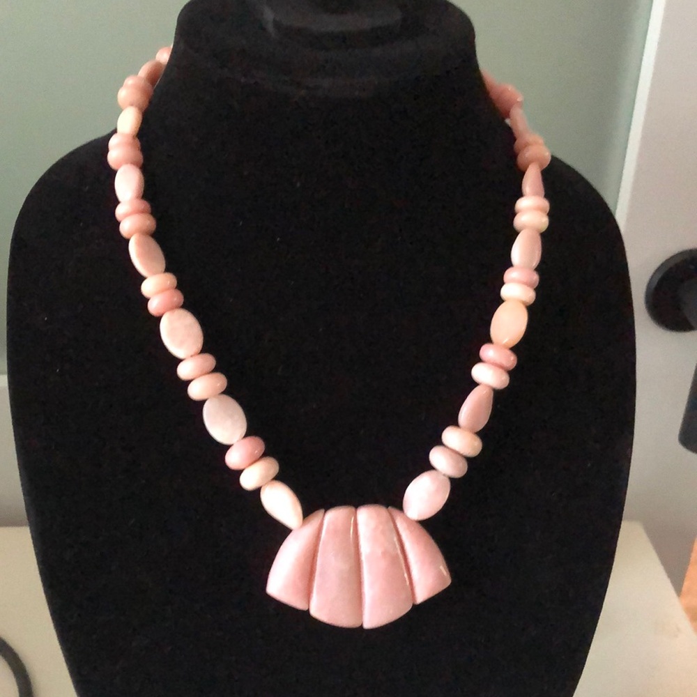 Elegant Pink Beaded Necklace